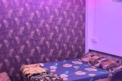 Maa kripa yatri grah, Ujjain