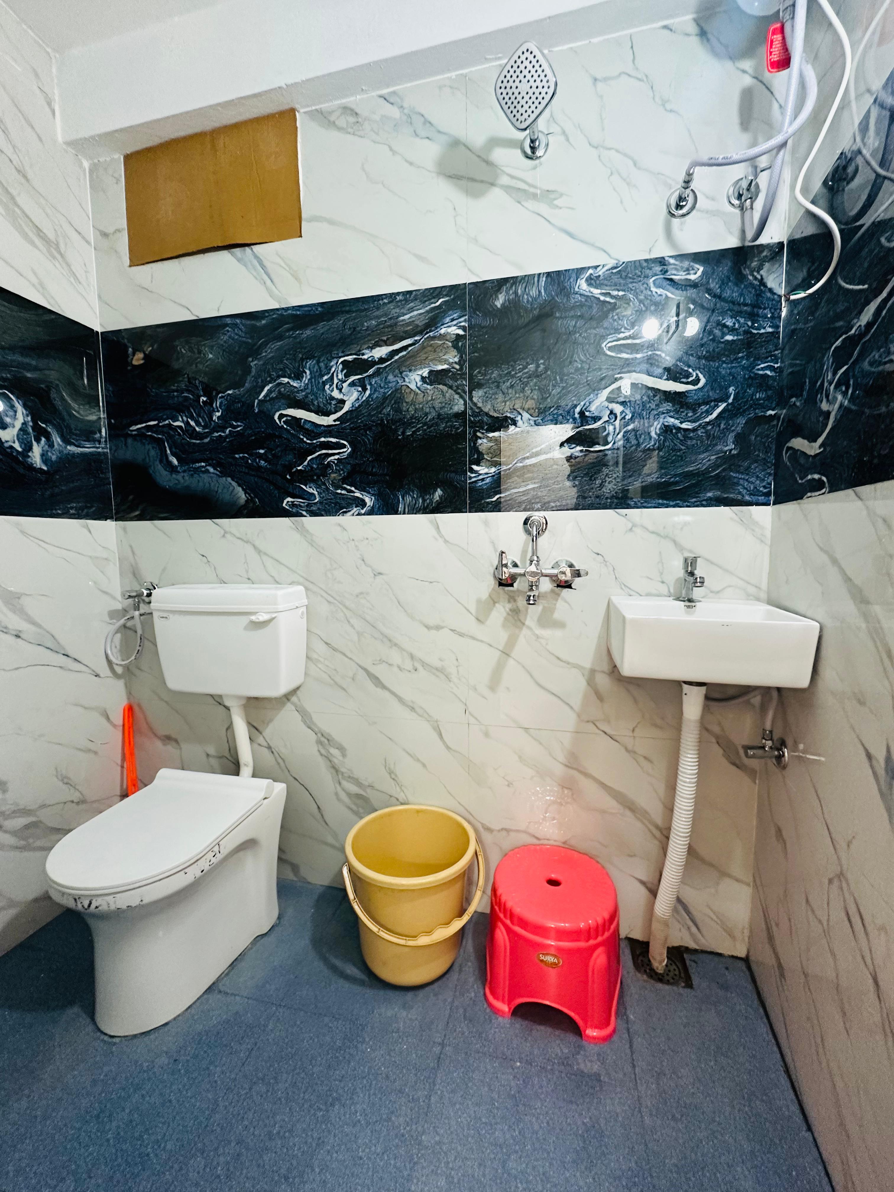 Hotel Shree Gangotri - Tap to explore photos