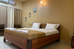 Grande Vista Tarkarli, Malvan