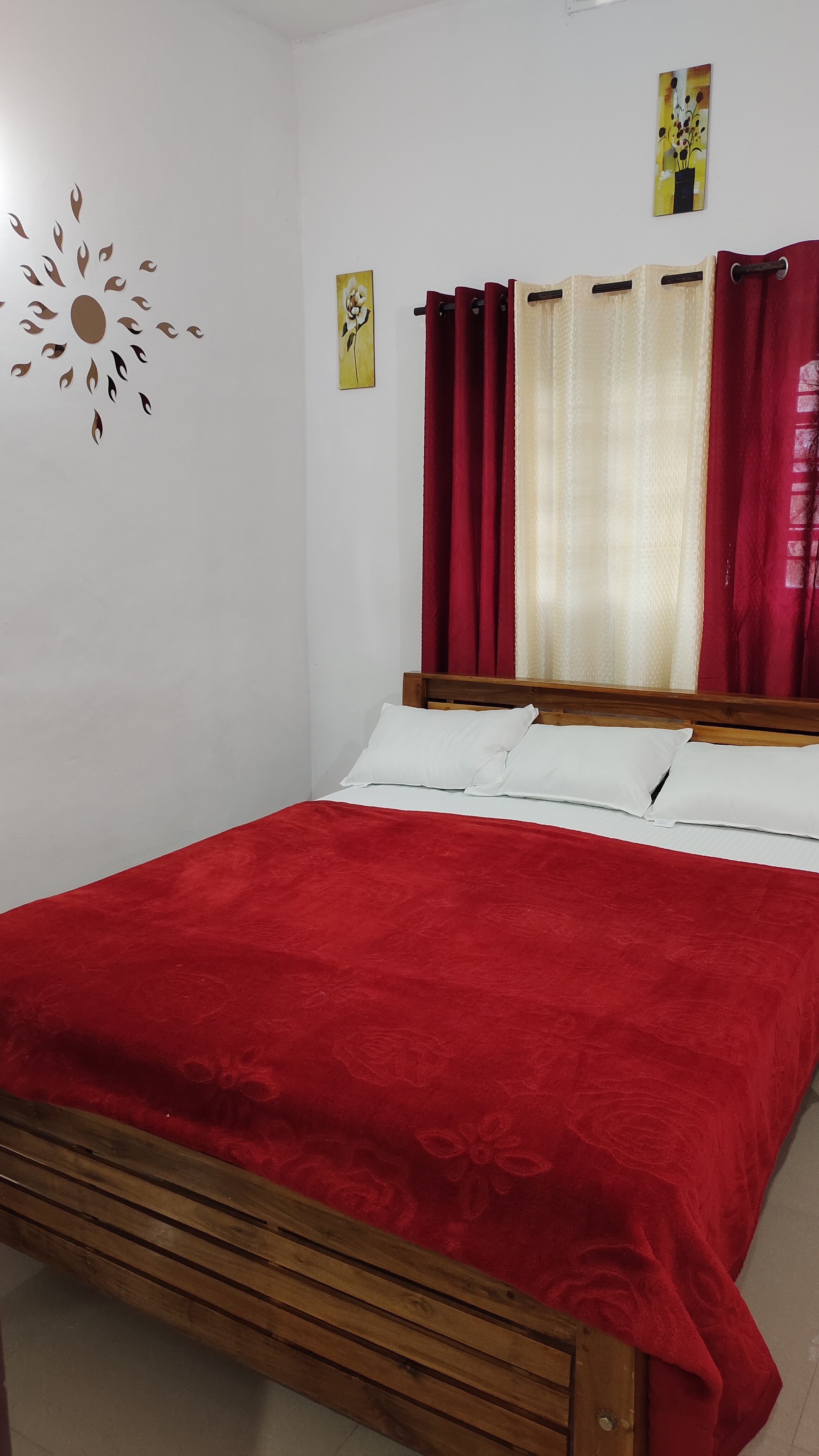 SanSree Villa - Tap to explore photos