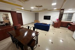 Transit Home Room 1, Chennai