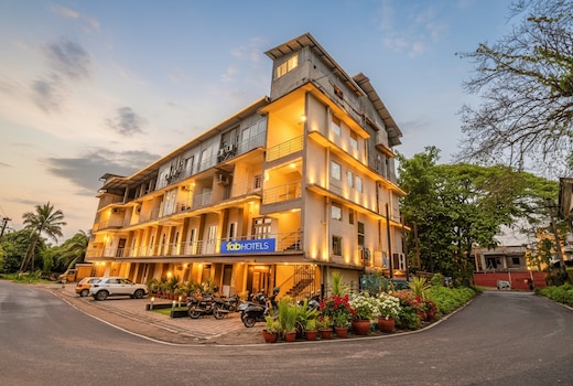 FabHotel Prime Swarnam - Nr. Old Goa church