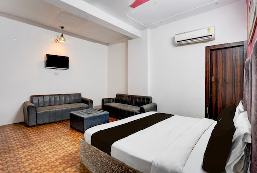 Hotel O Green Park Guest House