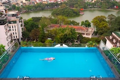 The Oriental Jade, Hanoi