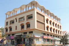 HOTEL MARVEL INN & BANQUET HALL, Ranjangaon