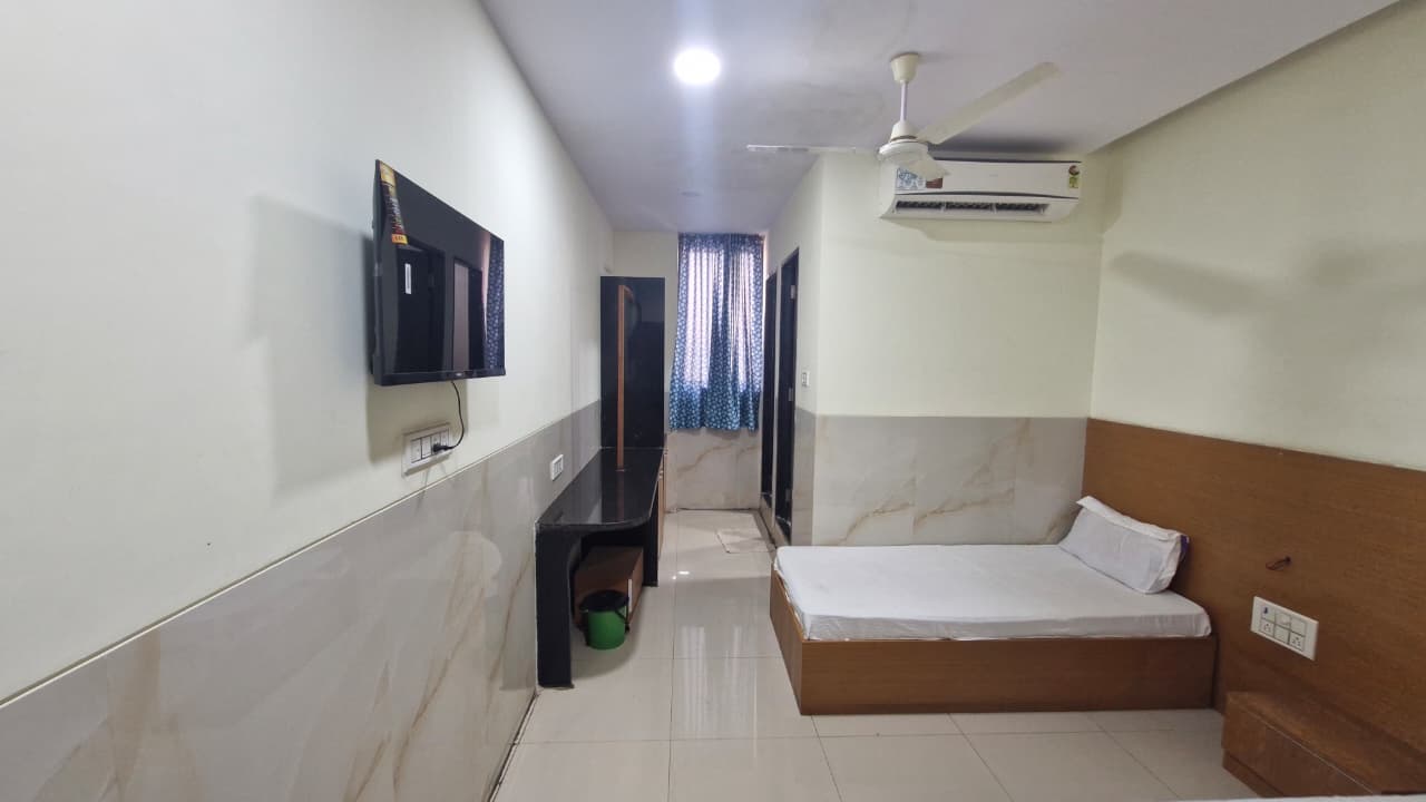 R K Hotel 5