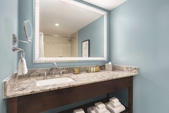 DoubleTree Suites by Hilton Tampa Bay, Pinellas