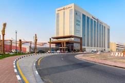 Premier Inn Dubai Dragon Mart, Dubai