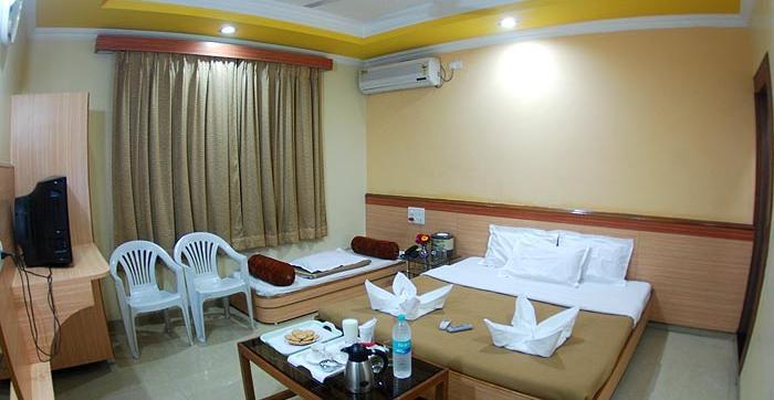 Hotel Om Park 3