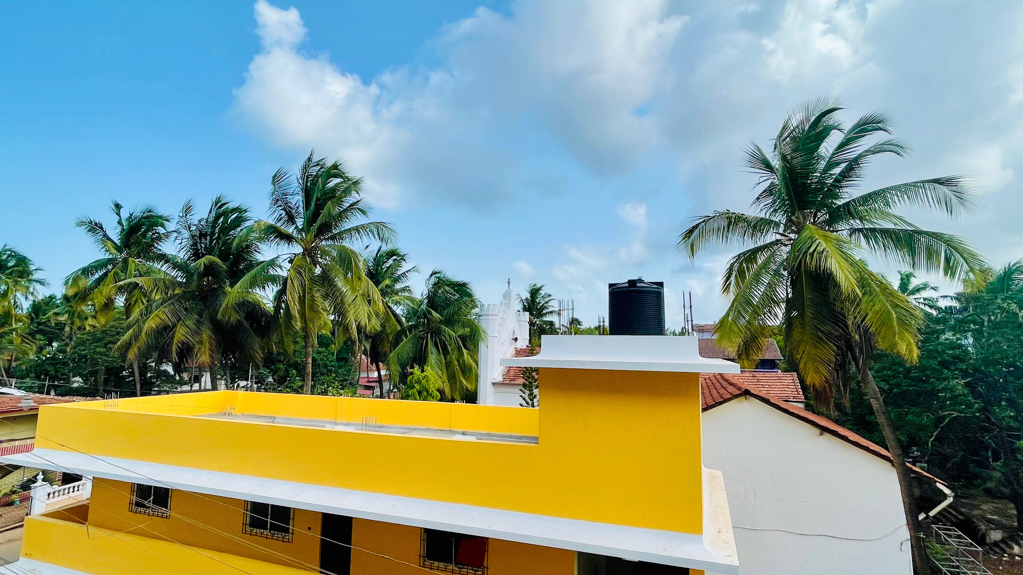 Baga Retreat, Near Titos Lane - Tap to explore photos