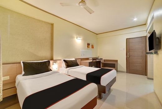 Collection O Kapil Residency Parage Chowk Near Lal Mahal