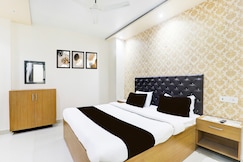 Hotel O Us in, Varanasi