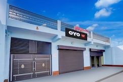 SPOT ON by OYO Celebration Hotel, Kanpur