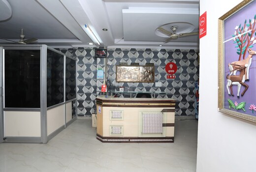 Hotel O Deepak