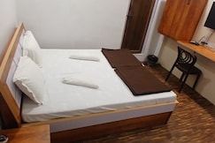 HOTEL KOHINOOR INN, Surat