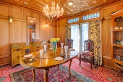 Houseboat Pigeon, Srinagar