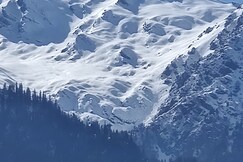 Blue Diamond Pahalgam, Pahalgam