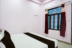 Hotel O Maa Santoshi, Prayagraj