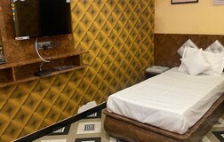 AC Super Deluxe Tripple Bedded Room 1F