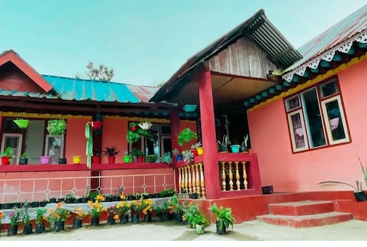 Lodenla Homestay By StayApart