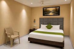 FabHotel Shivom, Indore