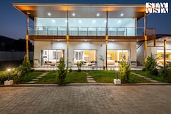 StayVista at Room 3@The Grand Ten-Cottages, Karjat