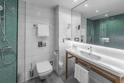 Holiday Inn MUNICH - LEUCHTENBERGRING, Munich