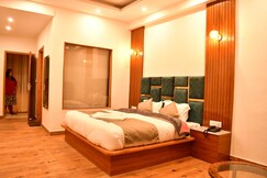 Mountain Majestys Inn, Kullu