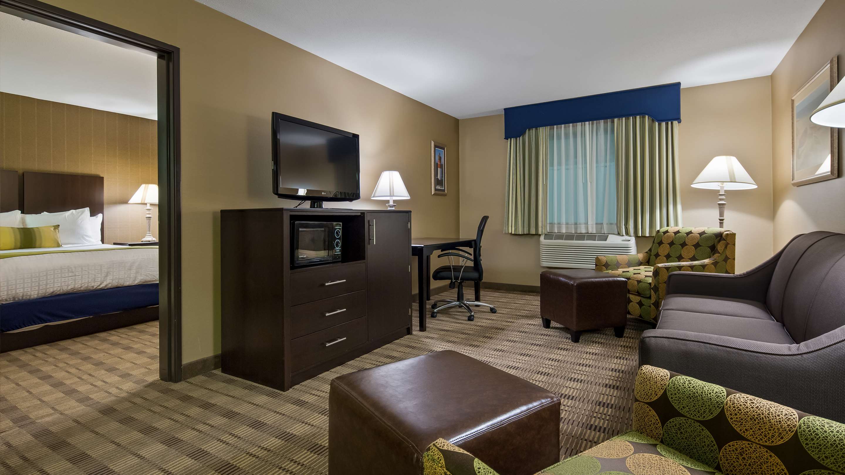 Best Western Airport Inn - Tap to explore photos