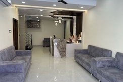 BHARAT PALACE, Gwalior