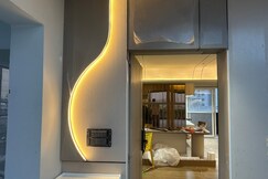 Luxury Penthouse Near US Consulate 75 TV, Hyderabad