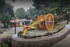 Saral Kudil, Yelagiri