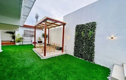 Swimming Pool 2