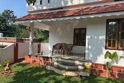 Ozzy's Salt & Surf Haven, Varkala