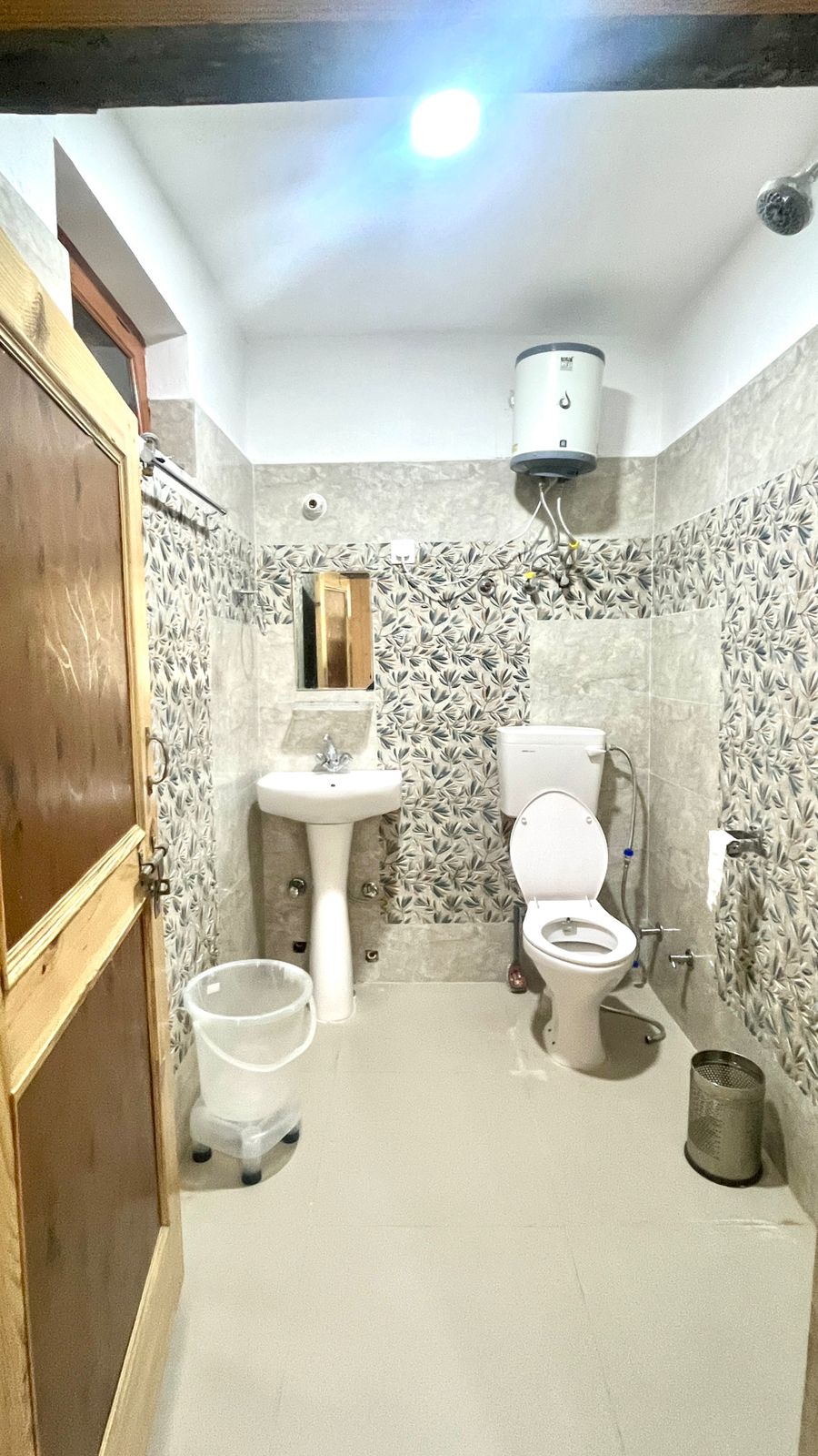 Vajra Home Stay Kaza - Tap to explore photos