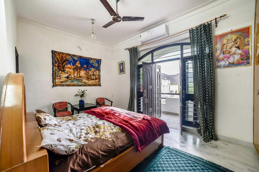 Heritage family home stay-2BHK - Tap to explore photos