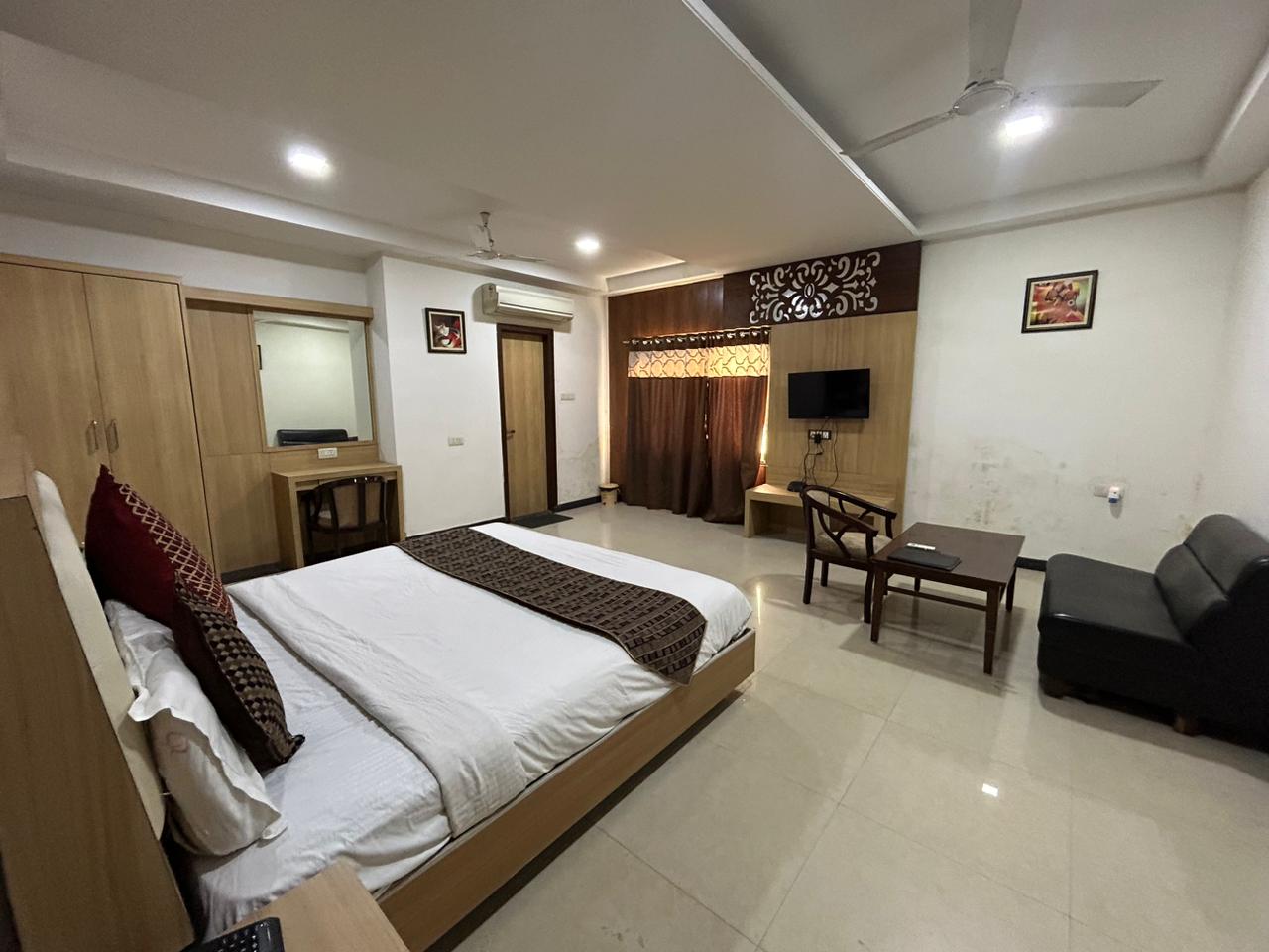 Hotel Simran Pride - Tap to explore photos