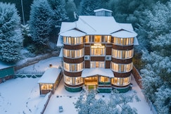 Hotel Bombay Palace (Centrally Heated), Pahalgam