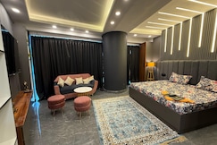 Oshiva Stay Studio Apartment, Greater Noida