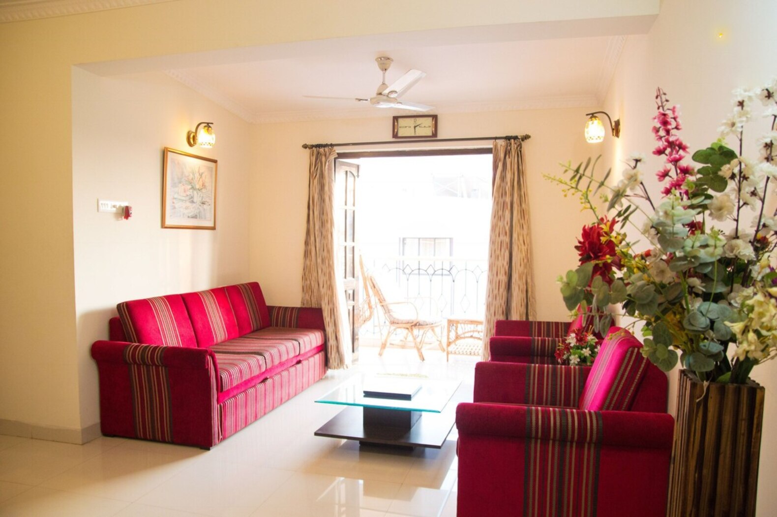 Kevlin Beach Apartment | 1 BHK Apartment - Tap to explore photos