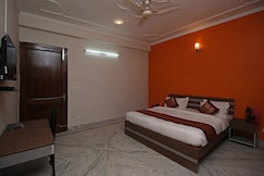 Hotel O 9075 Petals Inn, Noida