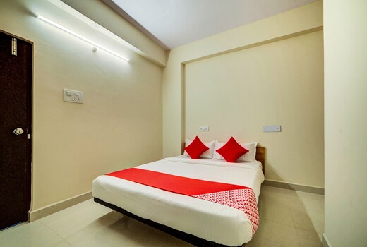 Hotel O JV Colony Near KFC Gachibowli