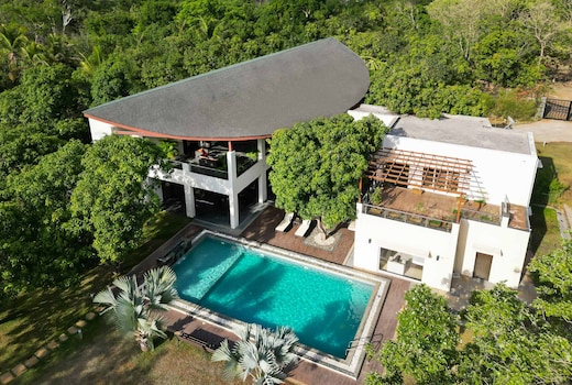 StayVista at The Leaf