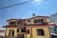 Pinewood View Homestay, Shimla