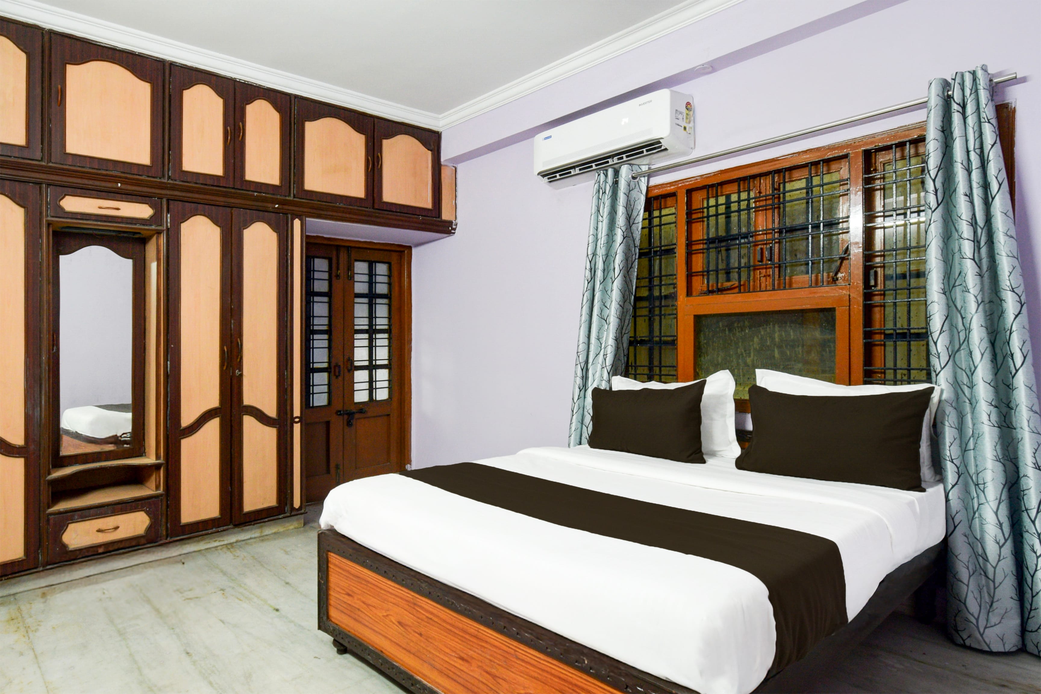 Hotel O Sri SS Residency - Tap to explore photos