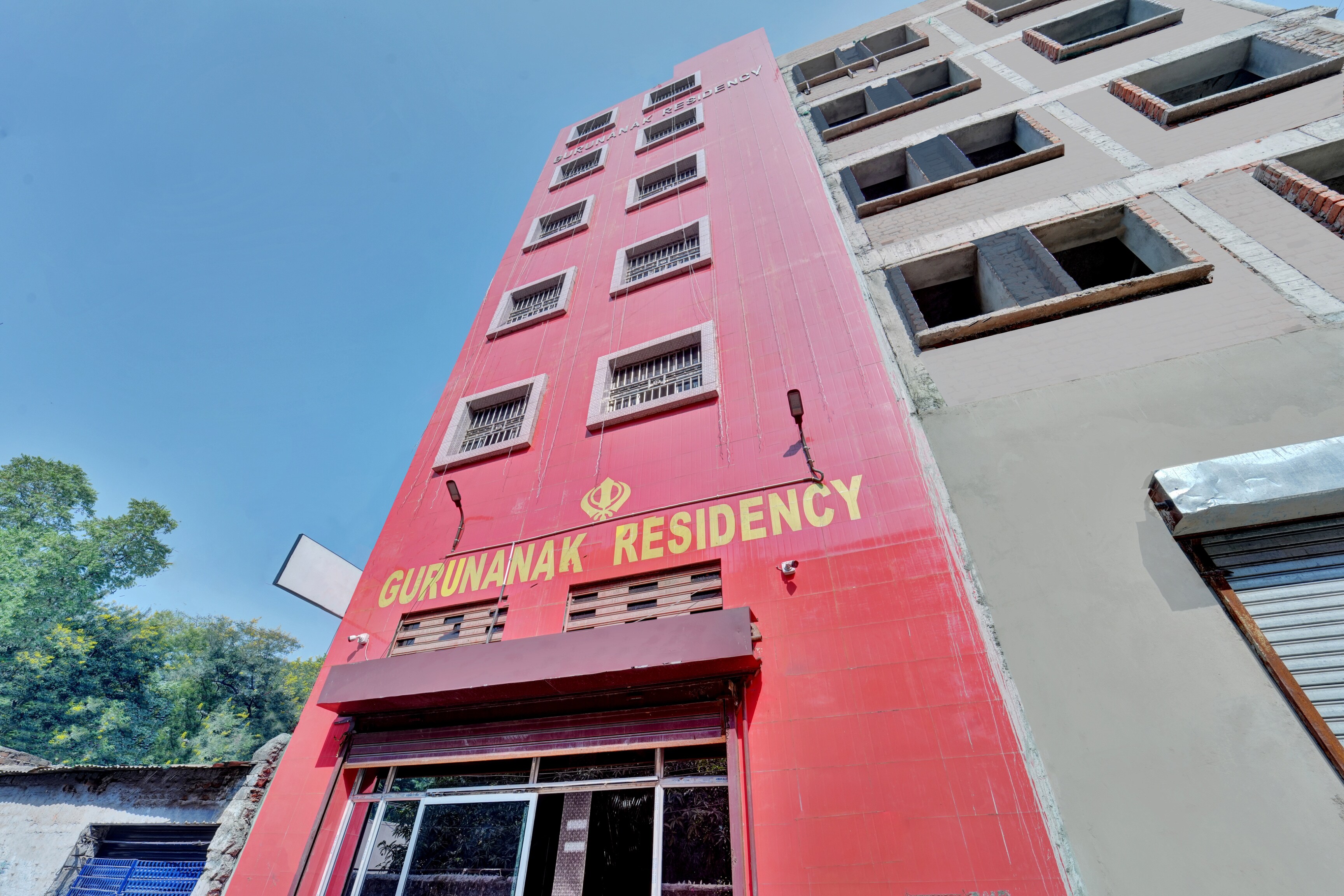 Hotel O GURU NANAK RESIDENCY - Tap to explore photos