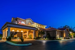 Best Western Plus Westgate Inn & Suites, Brunswick