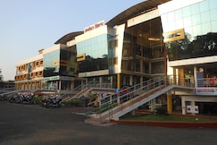Hotel Jaltarang (111 kms from Kolhapur), Kankavli
