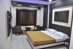 THE NEW HOLIDAY INN, Mehsana