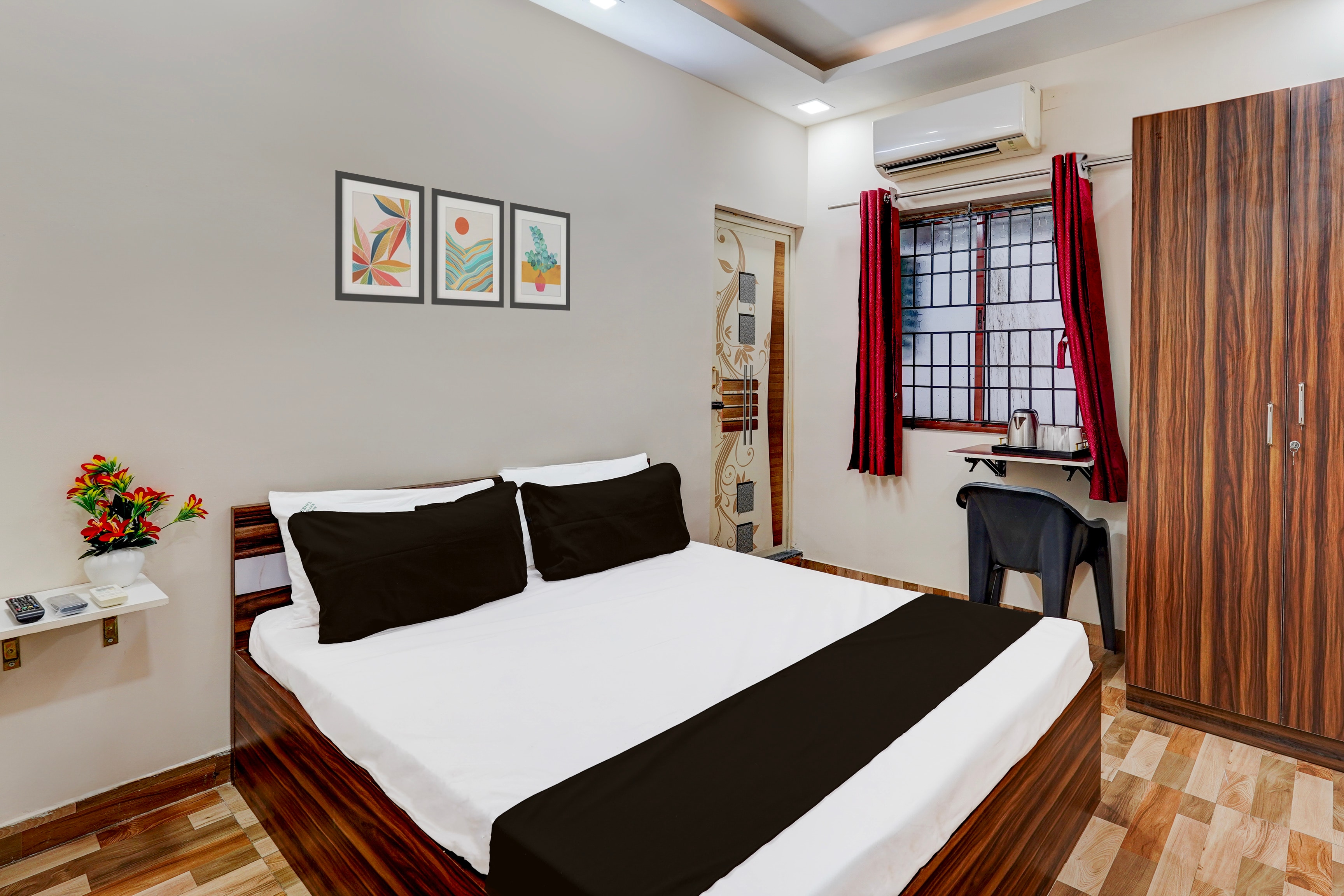 Super Hotel O Choolai Near Chennai Railway Station - Tap to explore photos